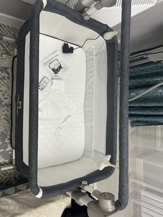 Продам манеж-кровать