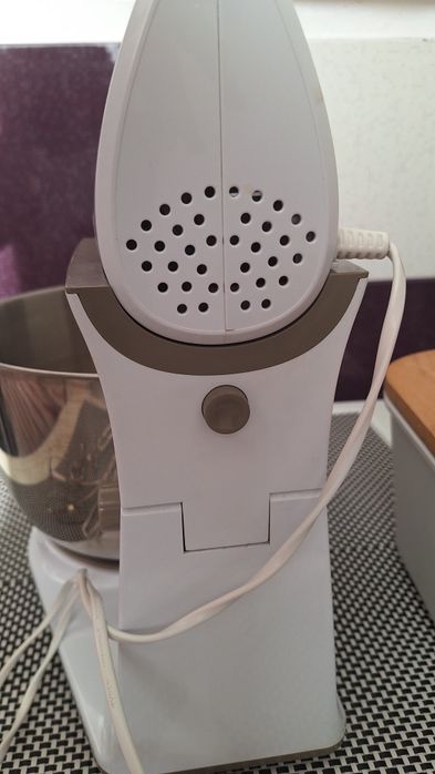 Mixer cu bol Delimano