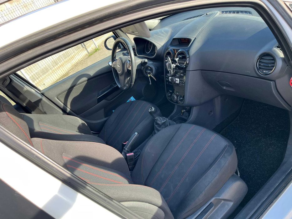 OPEL Corsa 2011 — imagine 4