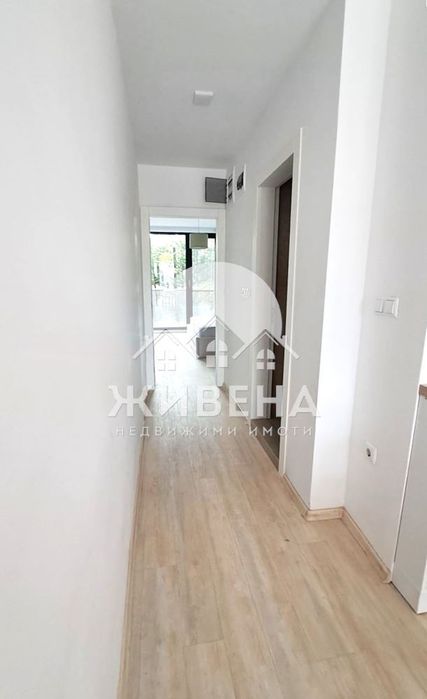 Дава се под наем Четиристаен апартамент в к.к. Св.Св. Константин и Елена - 170 кв.м за 1400 € - Снимка #6