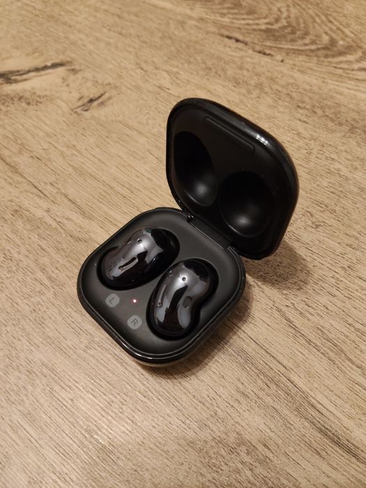 Casti Samsung buds live