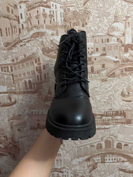 Зимние ботинки из экокожи