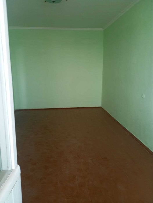 Срочно сотилади 1 хона 2 хона килинган