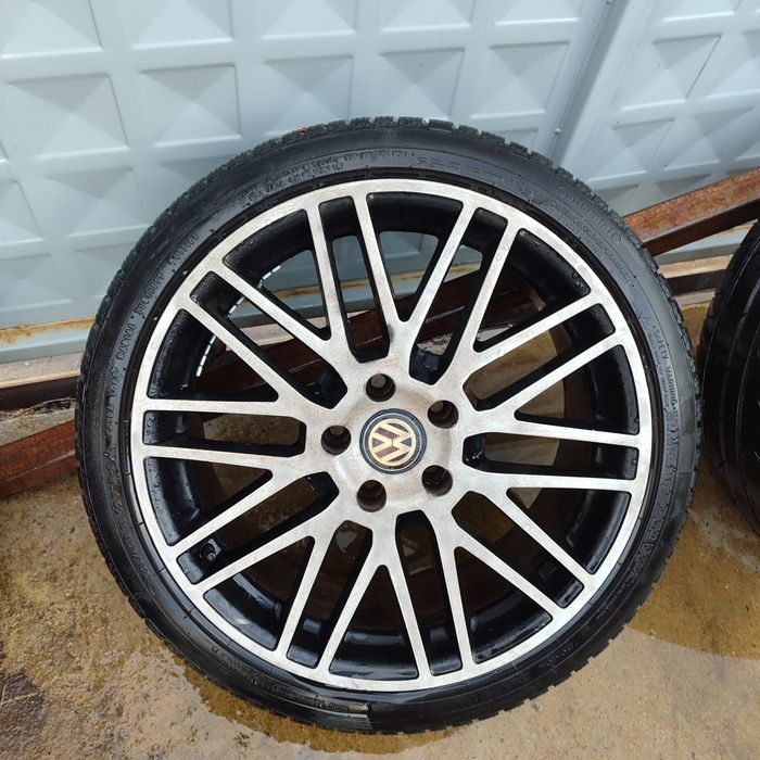 Джанти с гуми 5×112  18
300лв