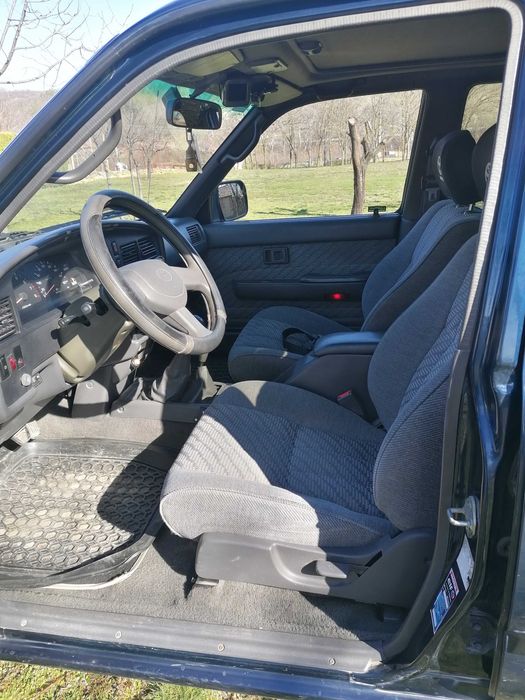 Toyota 4runner 2-ра генерация