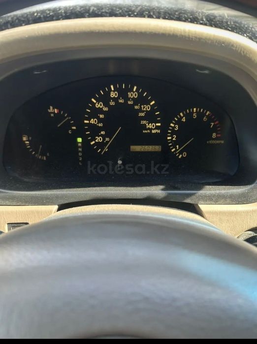 Продам Lexus RX300