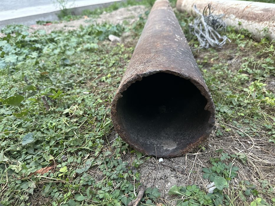 Трубы железные .