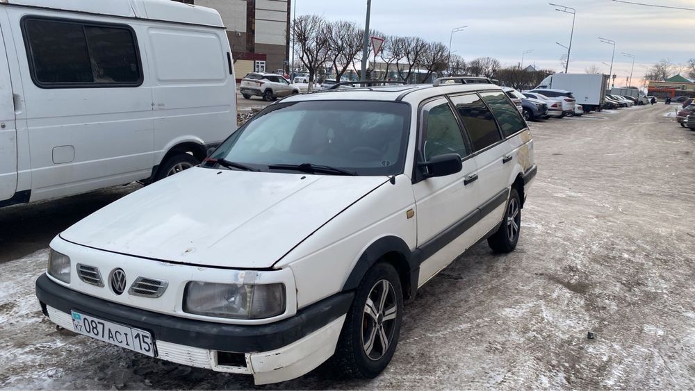 Продам пассат 91 г.в авто на ходу.