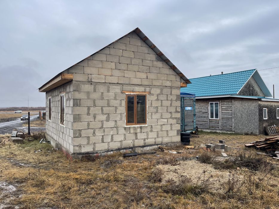 Участок с времянкой