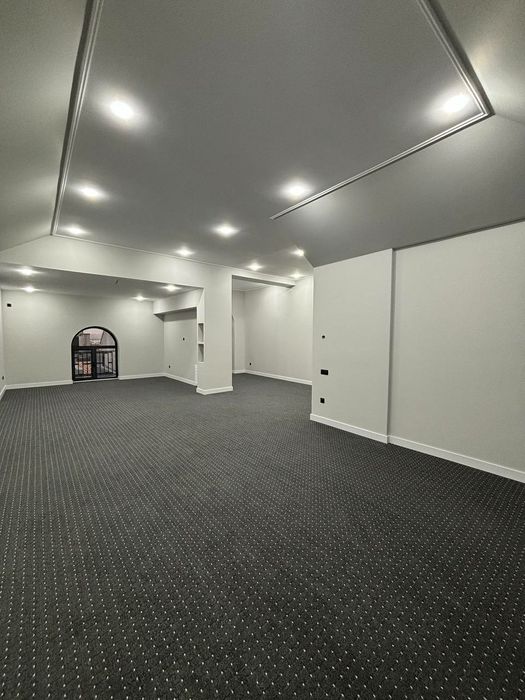 Евро Дом ТЦ High Town Mall