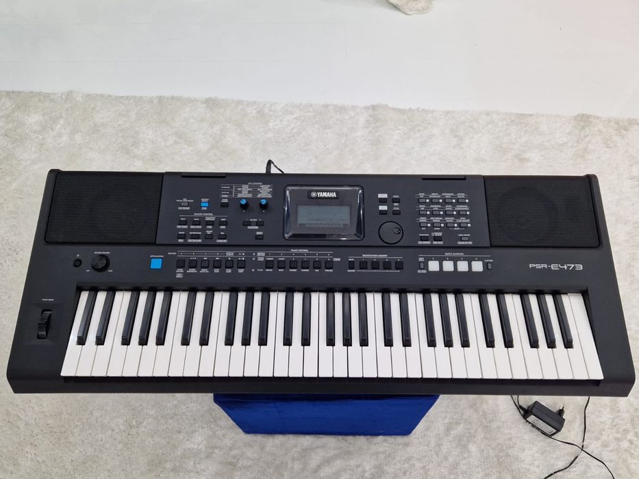 Orga yamaha psr e473