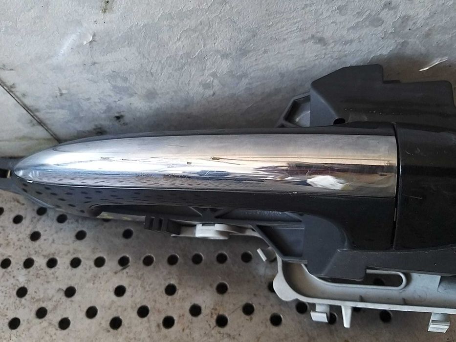 Maner usa dreapta fata hyundai ix20