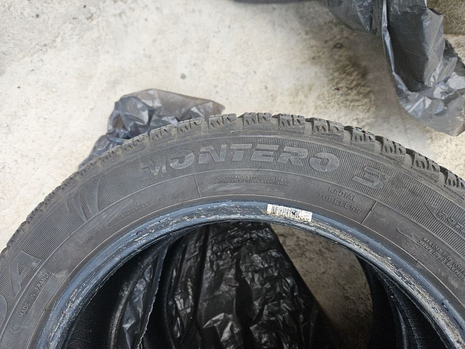 Зимни гуми 205 55 16 Fulda Montero 3 2бр +1 подарък