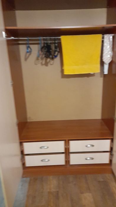 Продам шифоньер