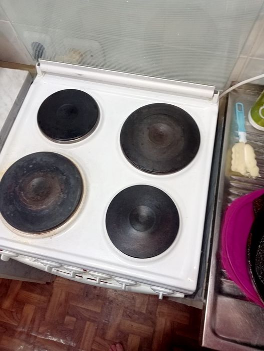 Электрическая плита