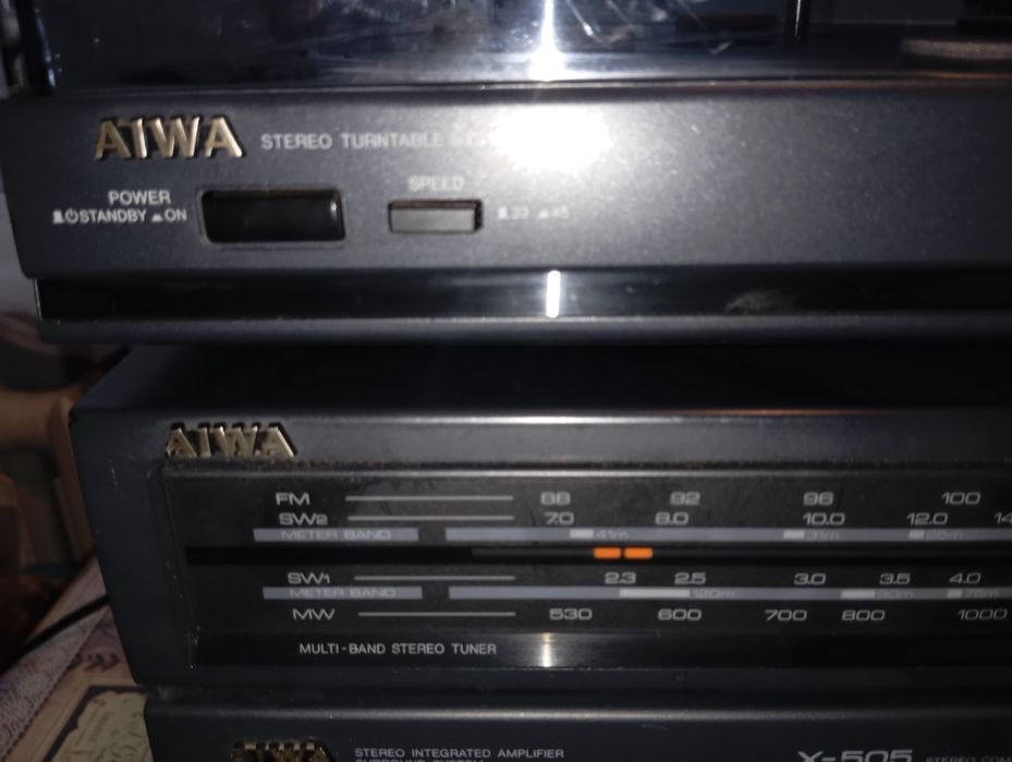 Уредба с грамофон Aiwa X-505