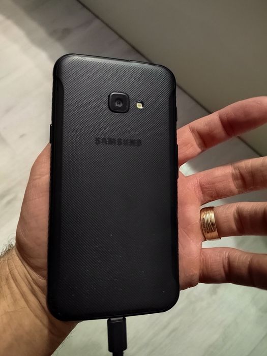 Samsung xcover 4