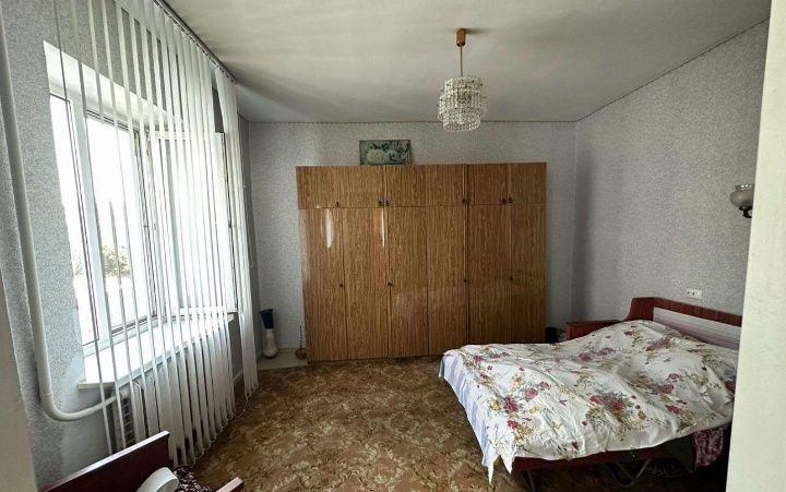 Сдам срочно 3ком дом длительно в Караганде