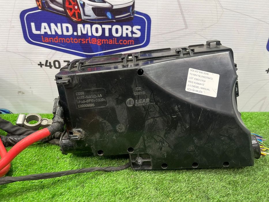 TABLOU PANOU SIGURANTE VOLVO V40 2.0 DIESEL 2016 COD OEM 31409757 AV6T14A142AA AV6T-14A142-AA AV6T14A067AD AV6T-14A067-AD 2012-2019