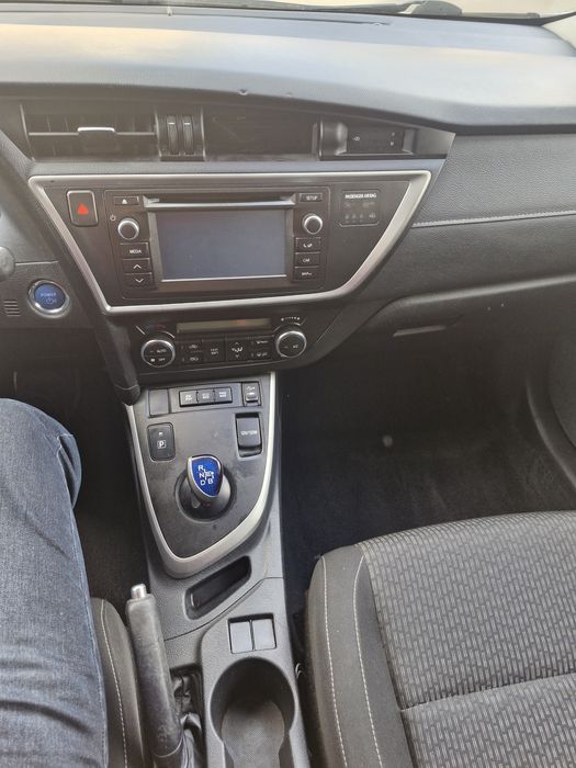Toyota Auris Touring  Sports Hibrid Benzina /Electric