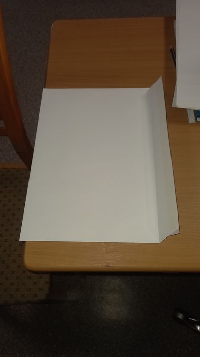 Конверт А4 бумажный