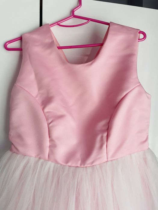 Нова Розова разкроена официална рокля размер М