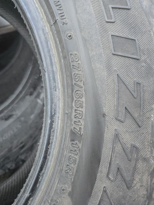 Bridgestone Blizzak 275/65 R17 4 баллона