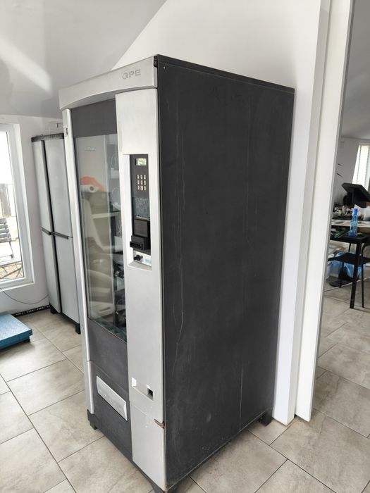Tonomat Snack în stare foarte bună