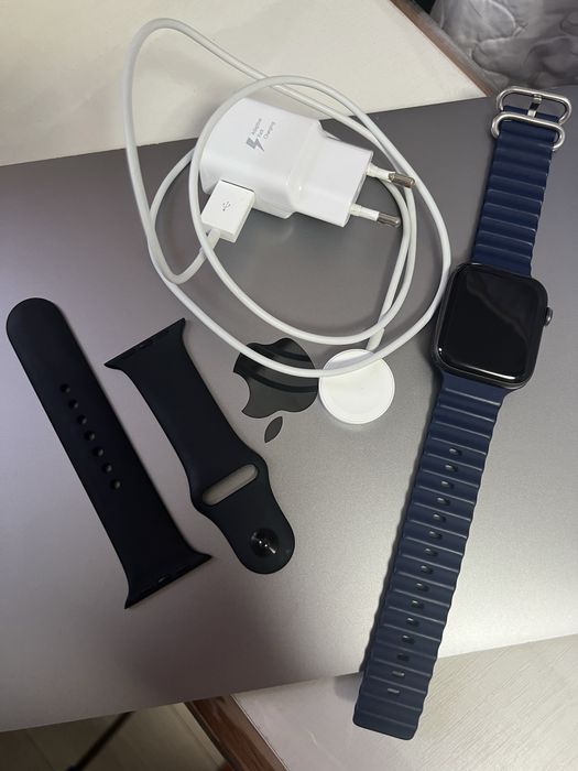 Apple Watch Series 5 44mm