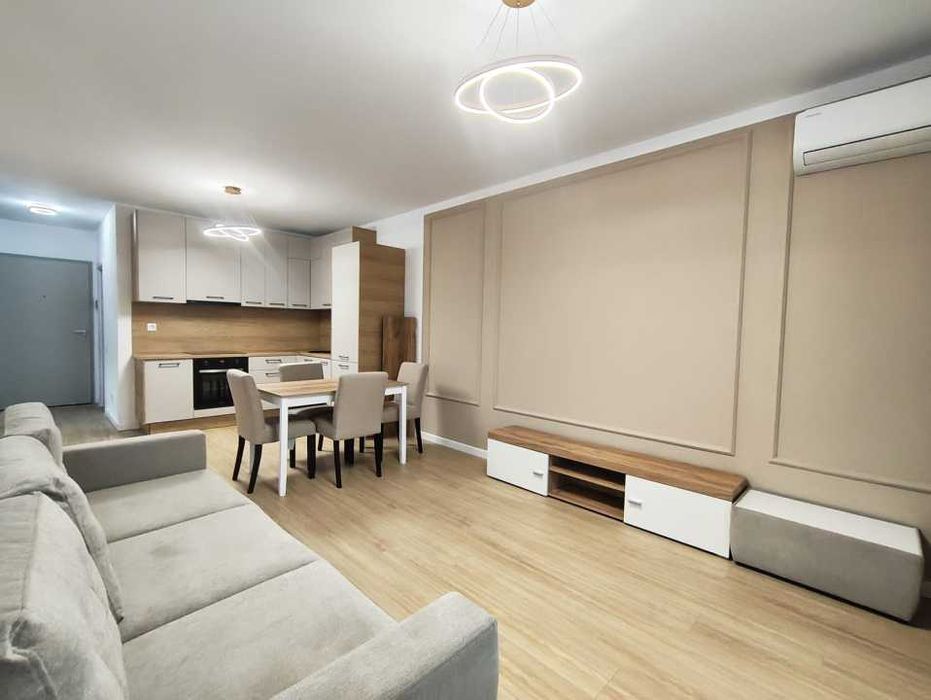 Apartament modern de inchiriat, Scala, parcare