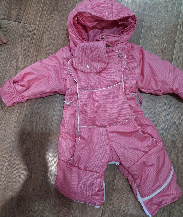 Продам осенний комбинезон