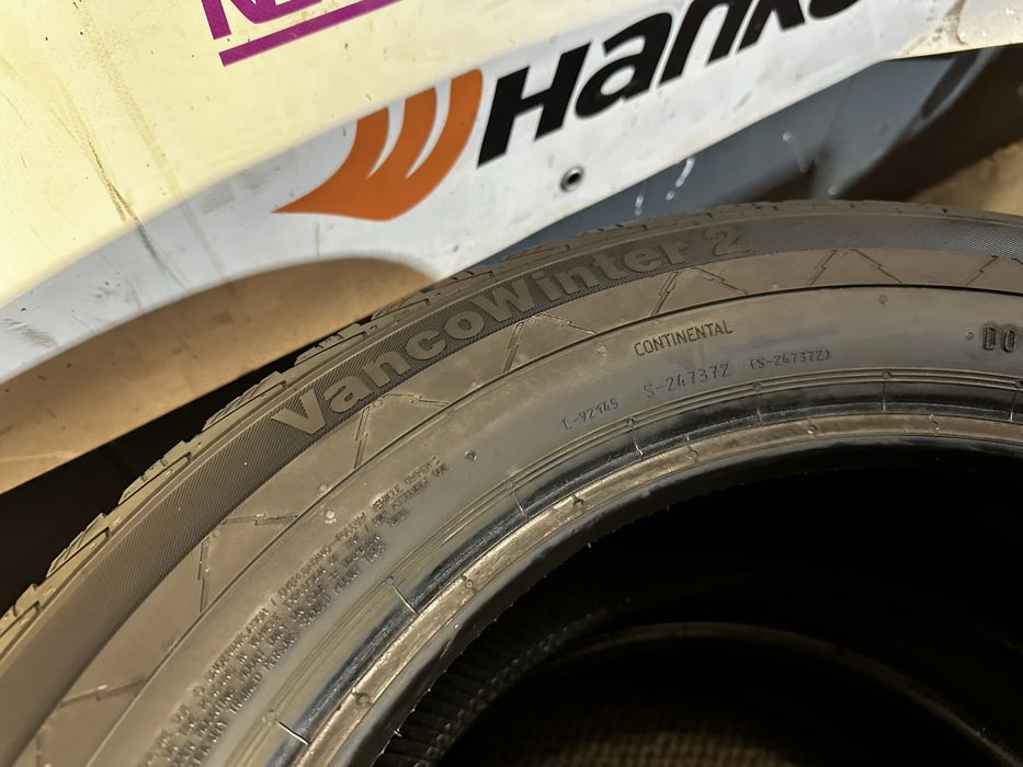 225/55 R17C 109/107T - Continental VancoWinter 2 M+S Oferta