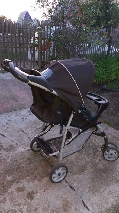 Коляска детская прогулочная