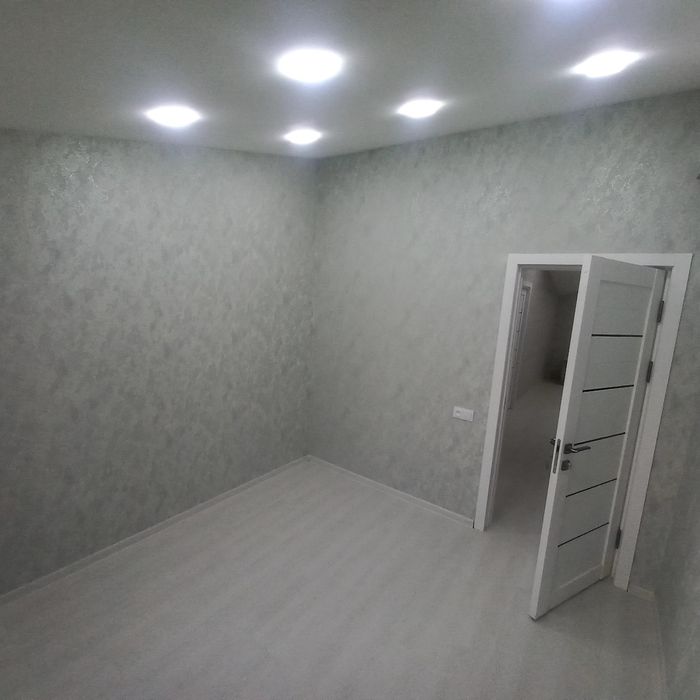 Продаётся квартира с ремонтам.