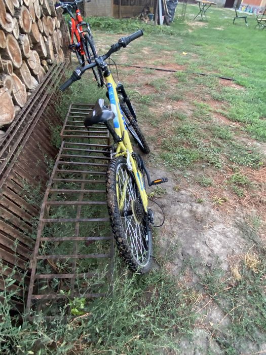 Biciclită marcă DHS CU TELESCOP ROȚI 24