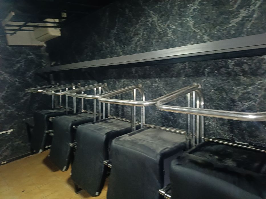 Kompyuter klub uchun stol partalari bilan 10ta juft