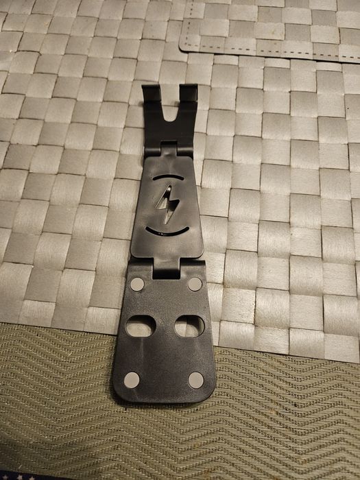 Vând suport pentru telefon 2 bucata stare buna