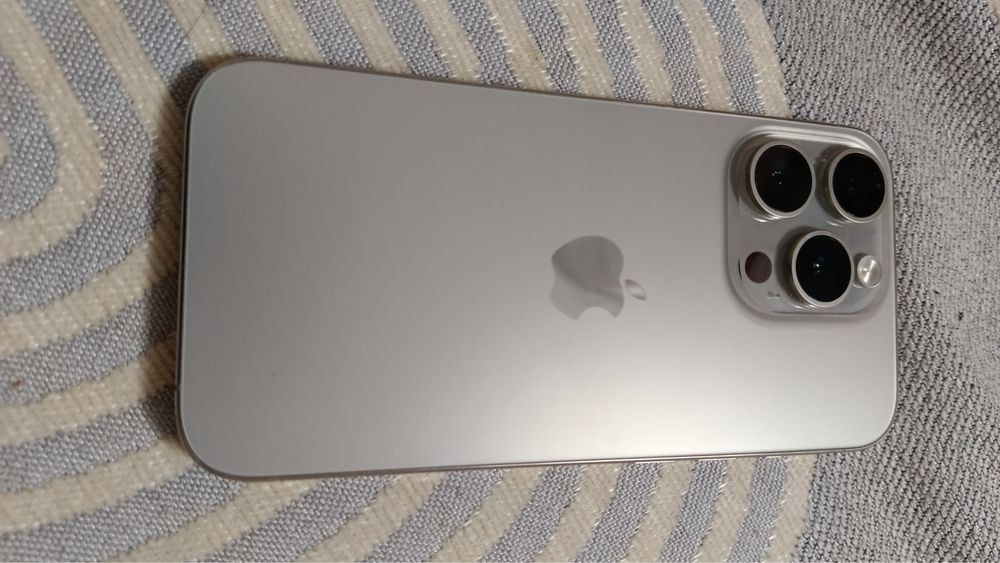Iphone 15 pro 256gb