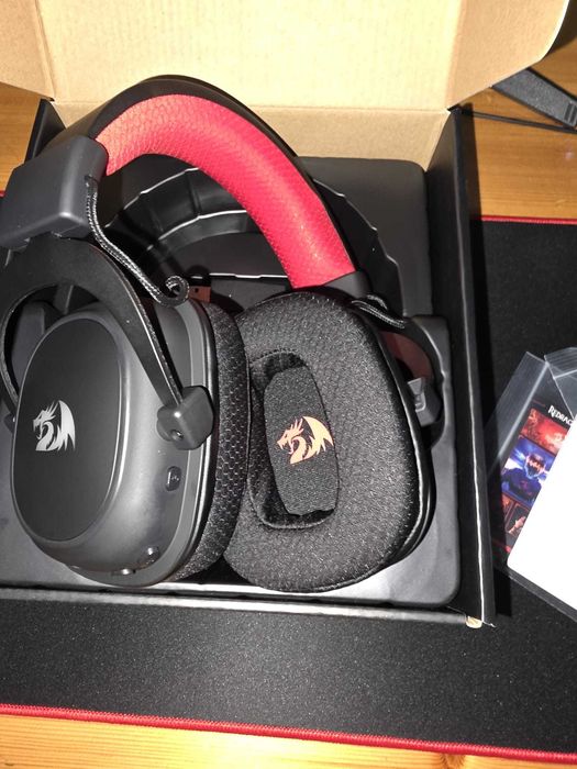 Casti Gaming RedDragon Zeus xPro