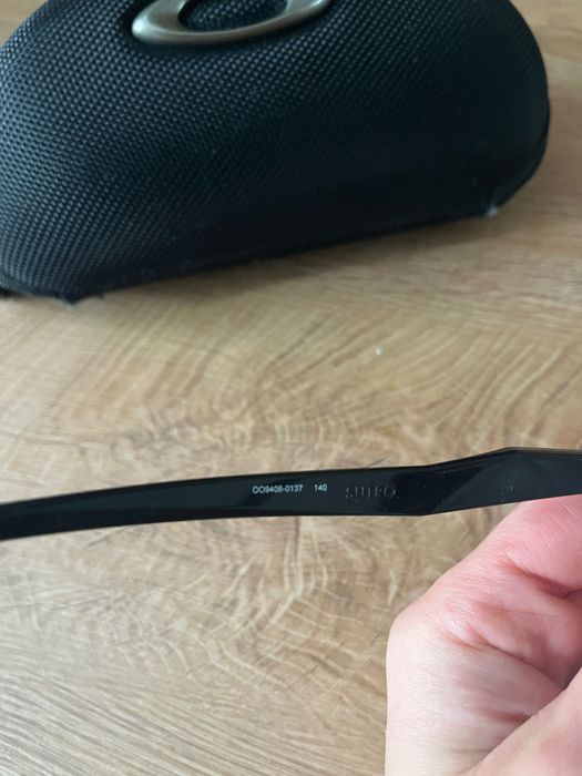 Oakley sutro очила