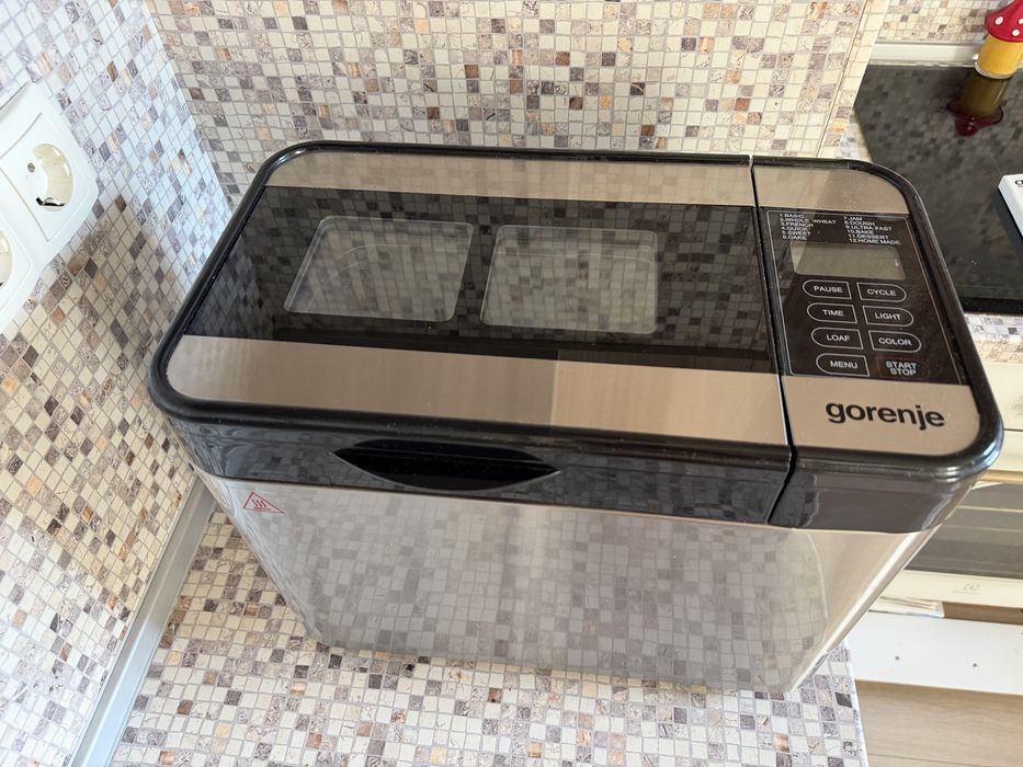 Хлебопекарна Gorenje BM 1400 E
