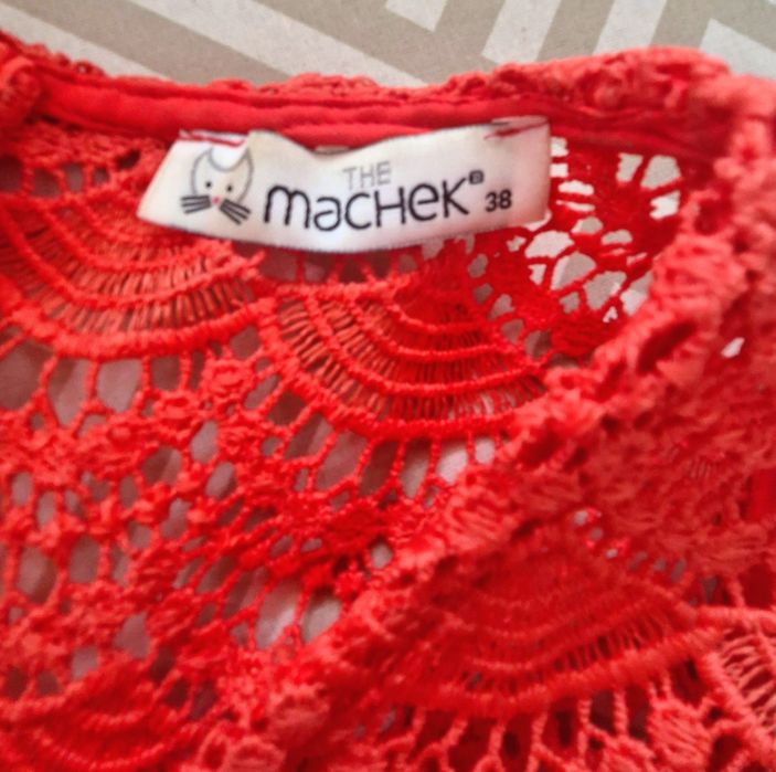 Дантелена рокля цвят корал