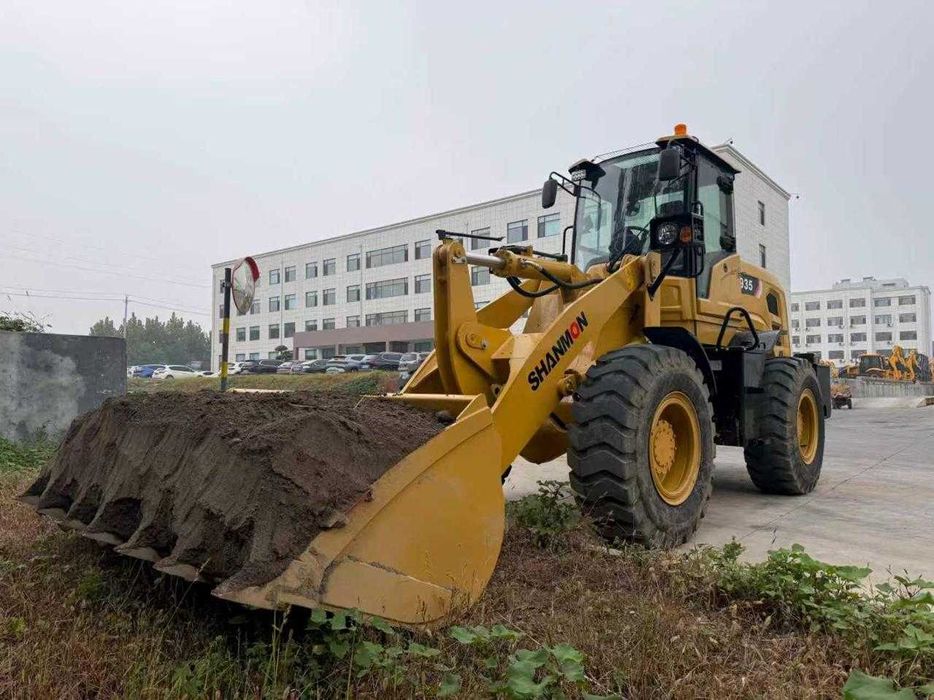 SHANMON 935G фронтальный погрузчик