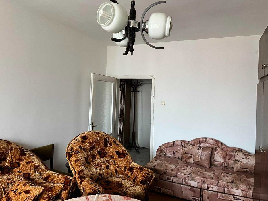Продава се Тристаен апартамент в Карнобат - 72 кв.м за 1544 €/кв.м - Снимка #6