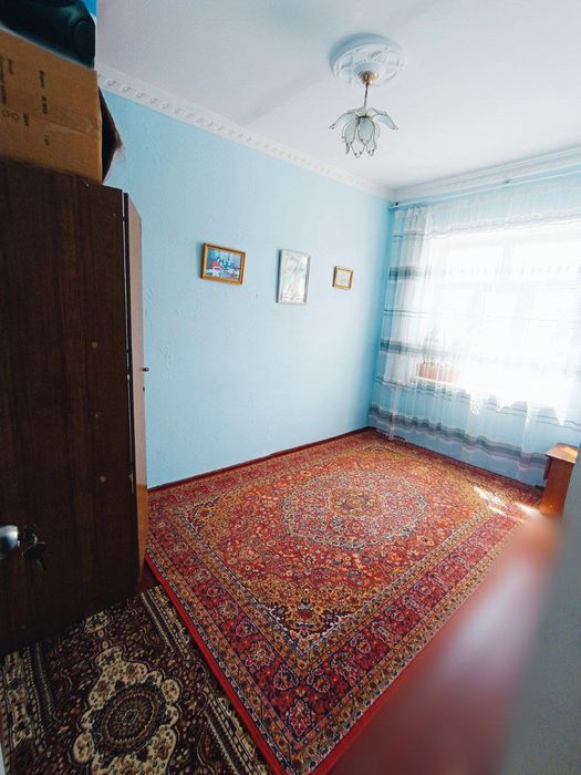 Срочно!!! 3 хонали квартира сотилади