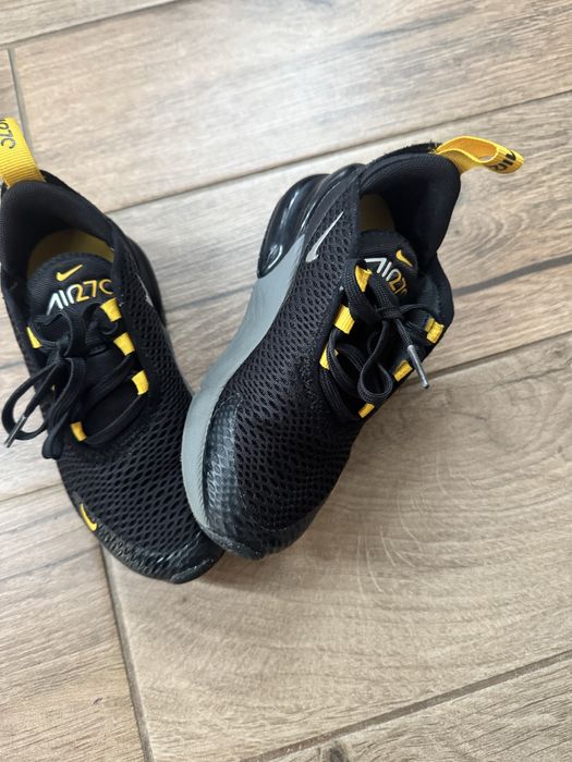 Nike Air Max 270