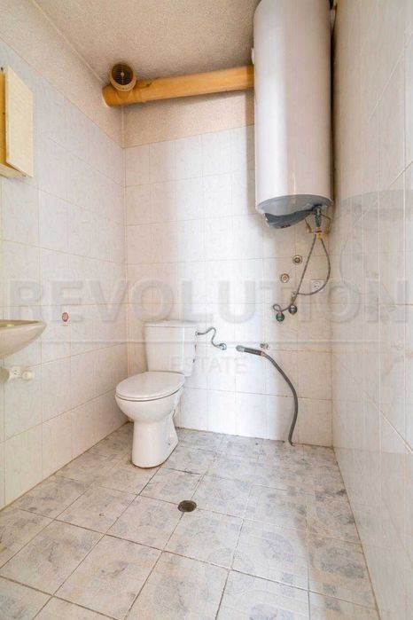 Тристаен апартамент в ж.к. Сухата река