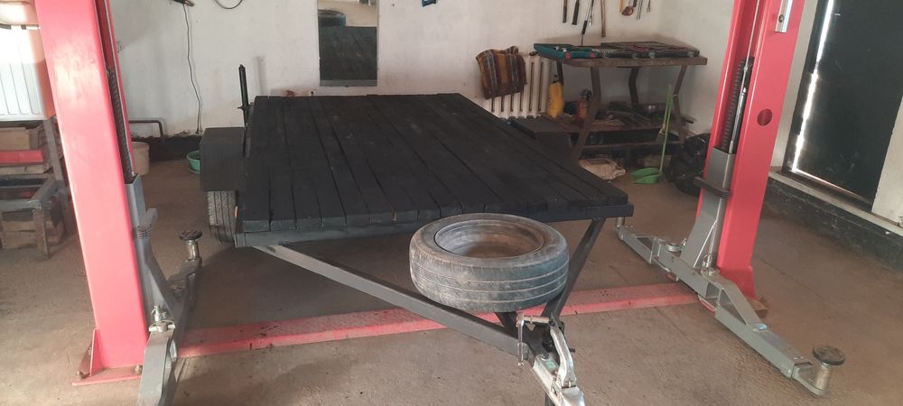 Прицеп легковой ручной