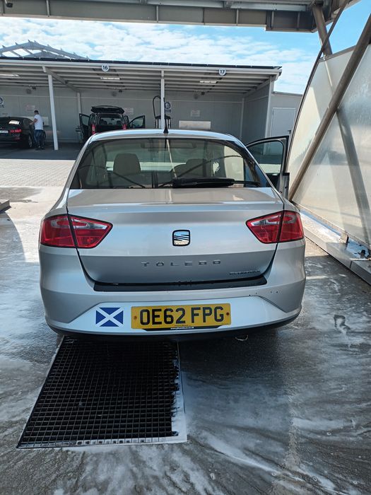 Dezmembrez Seat Toledo 2013 1.6 tdi cay 5 trepte manuala