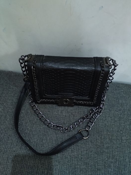 Дамска чанта малка